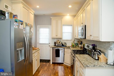 2227 Gerritt St, Philadelphia, PA 19146 - photo 5