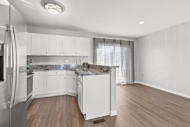 5968 New Albany Road W-07_Kitchen