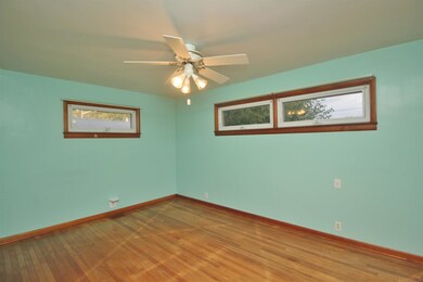 305 E Mulberry St, Converse, IN 46919 - photo 7