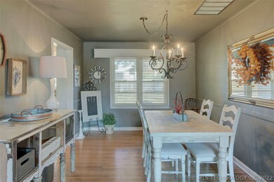 Formal Dining Room, Beautiful Chandelier & lots of