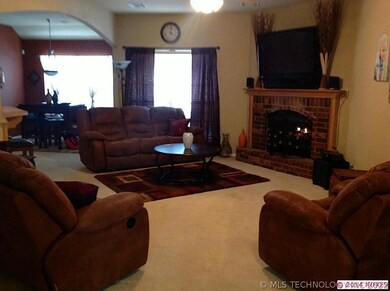 4021 S 201st East Ave, Broken Arrow, OK 74014 - photo 2