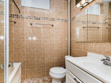 21 Beacon St unit 4Q, Boston, MA 02108 - photo 6