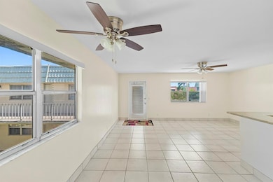 706 Saxony O unit 7060, Delray Beach, FL 33446 - photo 4