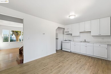 109 Cypress St unit C, Alameda, CA 94501 - photo 7