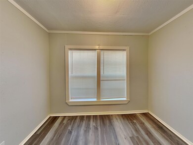 1211 Country Club Rd, Cleburne, TX 76033 - photo 6