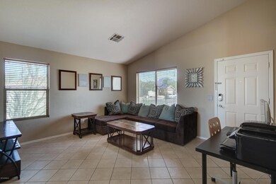 2710 S Arizona Rd-6