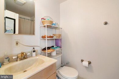 922 Montgomery Ave unit B3, Bryn Mawr, PA 19010 - photo 7