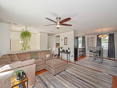 712 Snyder St, Conway, PA 15027 - photo 5