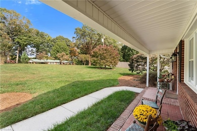 4380 Wesmar Dr, Pfafftown, NC 27040 - photo 3