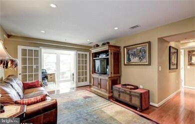 4069 S Four Mile Run Dr unit 103, Arlington, VA 22204 - photo 4