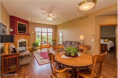 14156 Pinnacle Pointe Dr, Clive, IA 50325 - photo 6