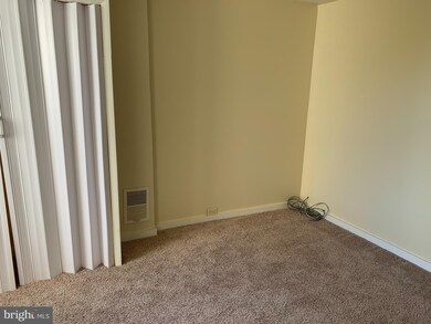 314 West St, Camden, NJ 08103 - photo 6