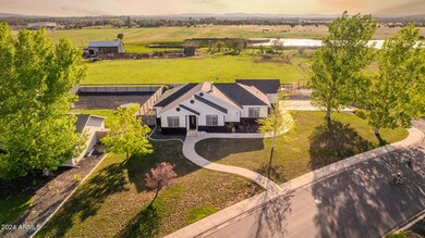 141 W Thornton Rd, Show Low, AZ 85901 - photo 4