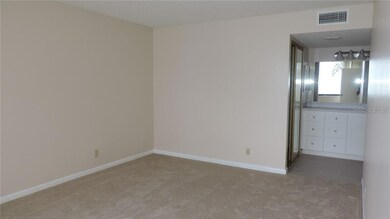 5729 La Puerta Del Blvd Blvd S unit 276, Saint Petersburg, FL 33715 - photo 5
