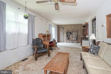 1103 Laurel Rd, Beverly, NJ 08010 - photo 3