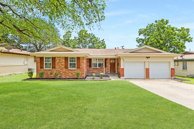 332 Lawana Dr, Bedford, TX 76022 - photo 2