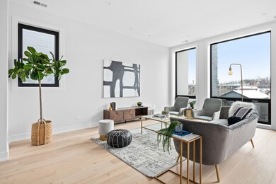 3022 W Lyndale St unit 3, Chicago, IL 60647 - photo 4