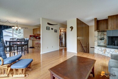 Living room 2