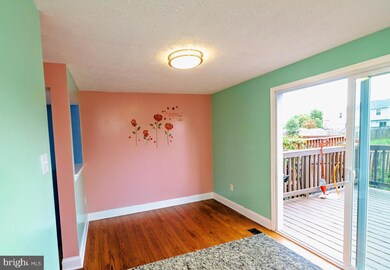 2037 Cedar Barn Way, Windsor Mill, MD 21244 - photo 4