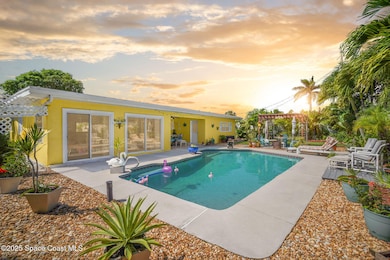 41-web-or-mls-BERMUDA_BACK6