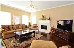 8303 Polished Stone Cir, Houston, TX 77095 - photo 7