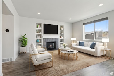 1097 W Coyote Gulch Way, Bluffdale, UT 84065 - photo 6