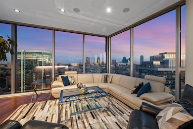 Azure unit 2601, Dallas, TX 75201 - photo 2