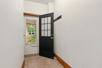 28 Highland Ave unit 3, Somerville, MA 02143 - photo 5
