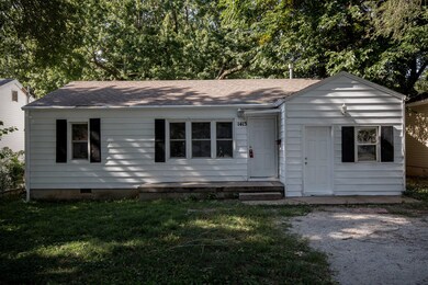 Locust Street House 001