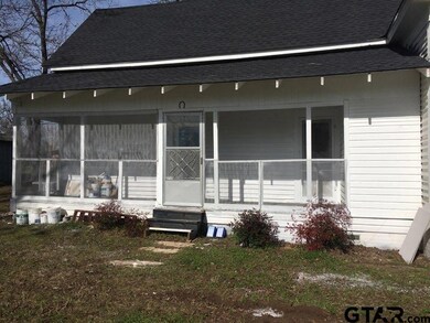 902 Crockett St, Rusk, TX 75785 - photo 2