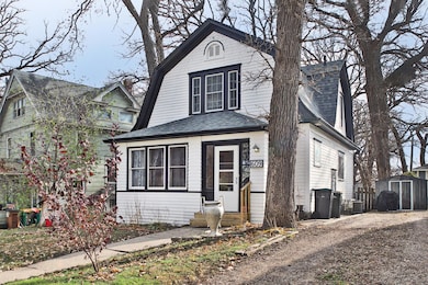 609 Oak Ln, Albert Lea, MN 56007 - photo 2