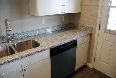 Kitchen 5