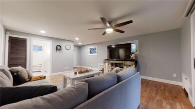 4 Bellevue Cir, West Warwick, RI 02893 - photo 5