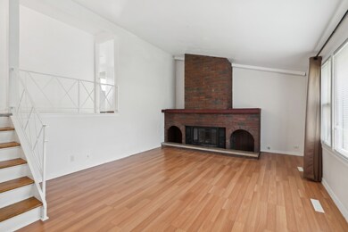 3 Alameda Dr, Carpentersville, IL 60110 - photo 7