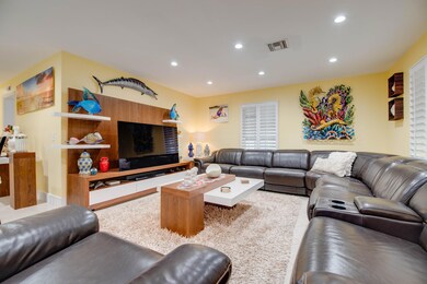 011-27328JamaicaLane-LR