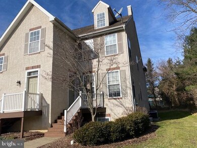 310 Riverbirch Cir, Kennett Square, PA 19348 - photo 3