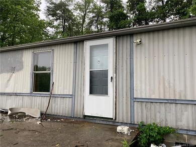 365 Corn Mountain Rd, Hendersonville, NC 28792 - photo 3