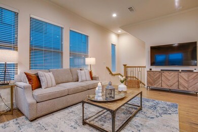 5905 Ross Ave unit 1, Dallas, TX 75206 - photo 6