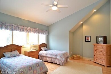 16032 Goodwin Ave unit 11, Union Pier, MI 49129 - photo 7