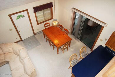 2443 Overlook Ln, Pocono Pines, PA 18350 - photo 5