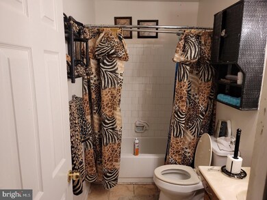 1612 Barclay St, Baltimore, MD 21202 - photo 5