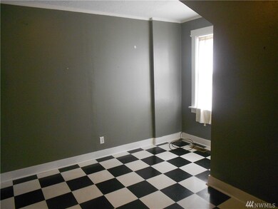 2703 Hemlock St, Longview, WA 98632 - photo 2