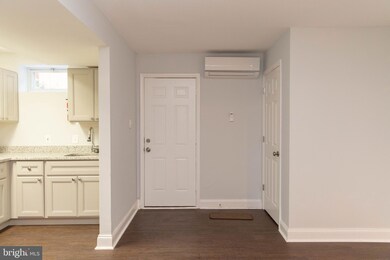 124 Wilmington Place SE unit B, Washington, DC 20032 - photo 5