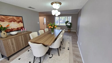 6430 Bankside Dr unit 12, Houston, TX 77096 - photo 2