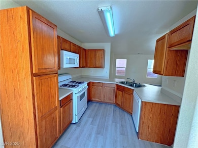 7469 Margollini St, Las Vegas, NV 89148 - photo 4