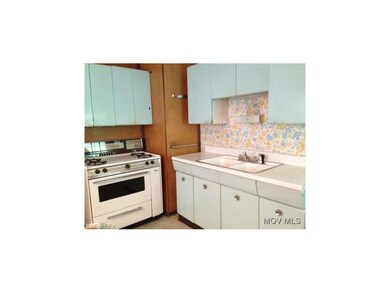 vintage kitchen