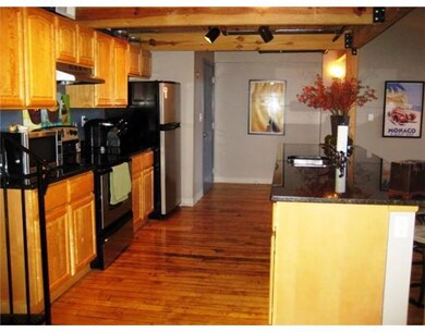 685 Social St unit 303, Woonsocket, RI 02895 - photo 5