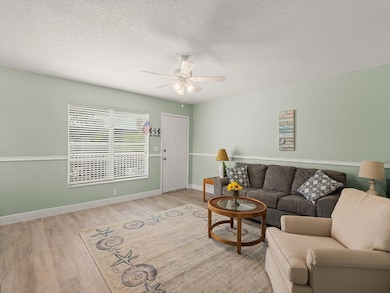 2800 Indian River Blvd unit J6, Vero Beach, FL 32960 - photo 6