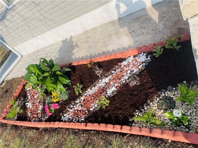 1707 N Bosart Ave, Indianapolis, IN 46218 - photo 2