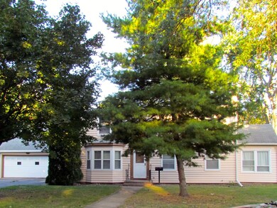 244 Central Ave, Aurora, IL 60506 - photo 2